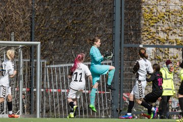 Bild 39 - B-Juniorinnen St.Pauli - C-Juniorinnen SV Steinhorst : Ergebnis: 1:2